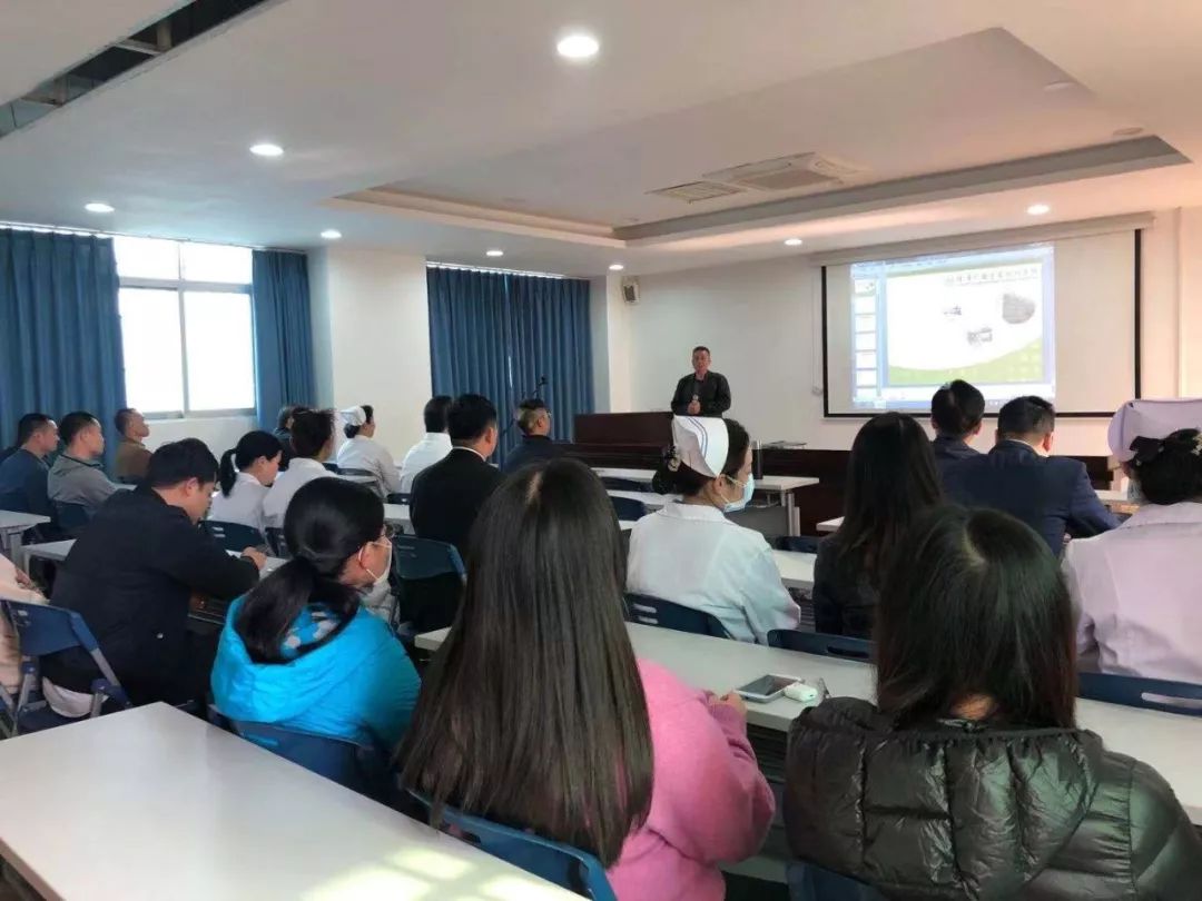 新闻动态 | 广安医院积极开展新型冠状病毒肺炎培训会议