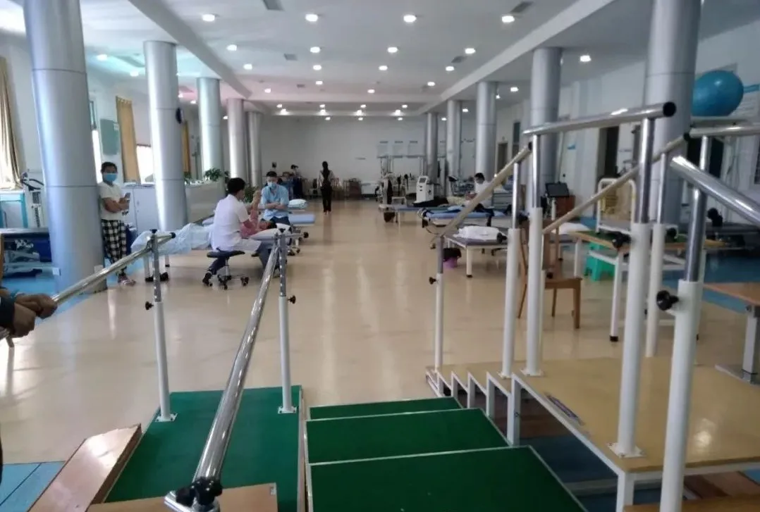 走进康复科——让患者重新燃起生活的勇气，自信且有尊严的活着